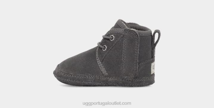 carvão neumel UGG 20TJ2019 bebê