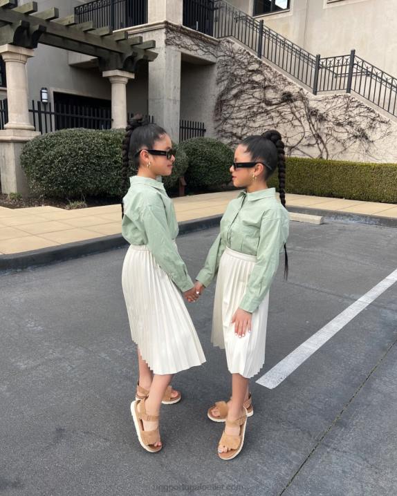 castanha estrela dourada UGG 20TJ1703 crianças