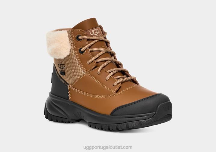 castanha Yose fluff v2 UGG 20TJ562 mulheres